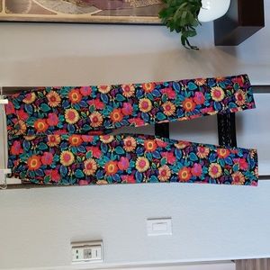 Poppy Lux High Waisted Pants Straight Leg Floral Print Bottoms NWOT Womens 4